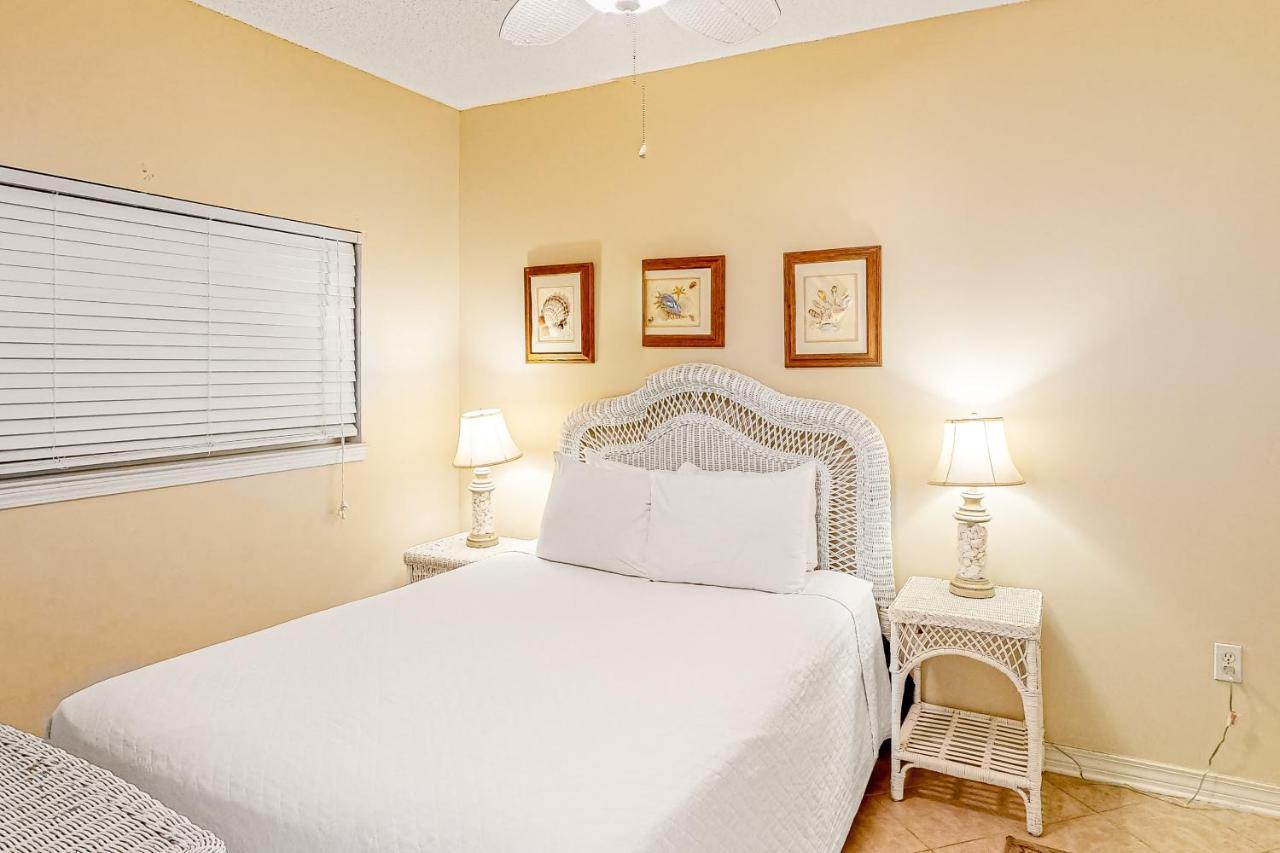 Emerald Isle 1002 Apartamento